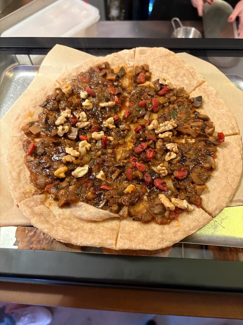 Saj bread with vegetables and walnuts